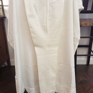 WHBM slim ankle stretch pants.  Size 00.